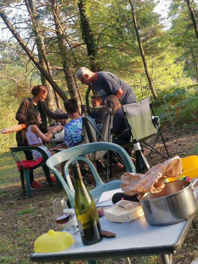 Air Naturel De Camping Moulin De Malesse Saint-Privat  Dış mekan fotoğraf
